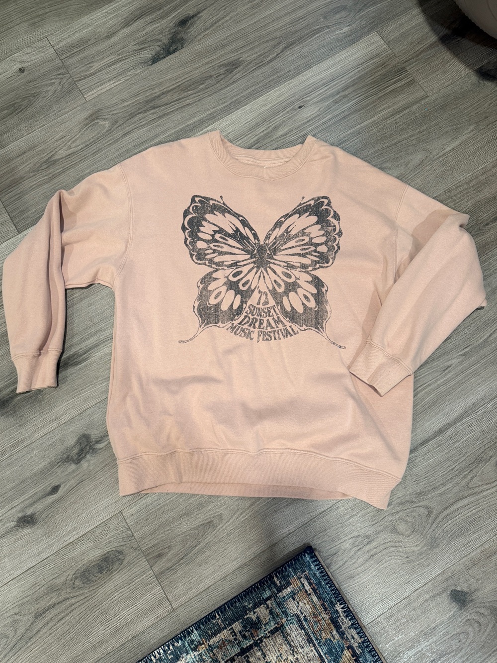 Hollister Butterfly Graphic Pink Crewneck Sweatshirt